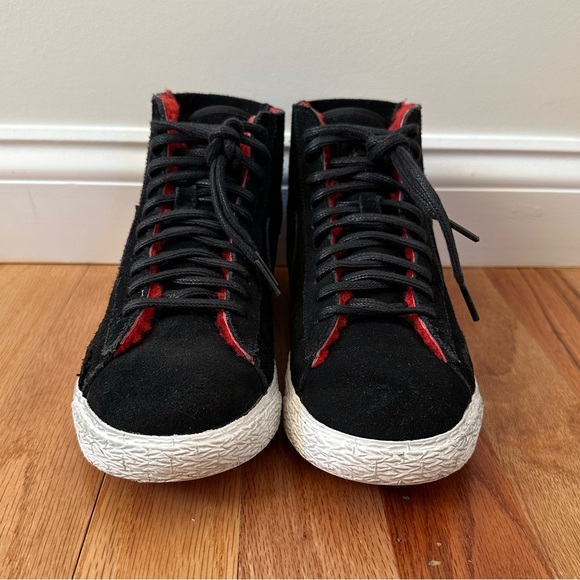 Nike Shearling Lined High Top Suede Sneakers - Picture 3 of 11